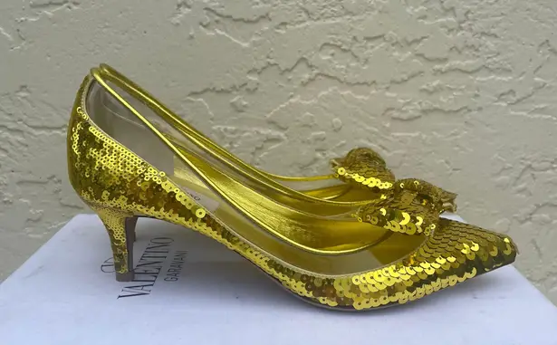 Valentino Garavani Runway Sequin Dollybow Pump, Gold, EUR 37 US 7 Brand New