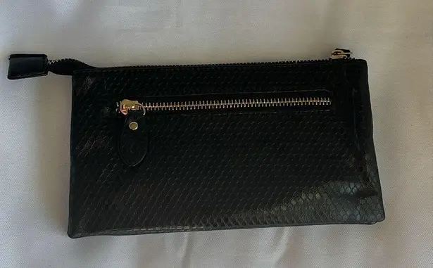 Olivia Miller Faux Snakeskin Wallet – Black – Preloved