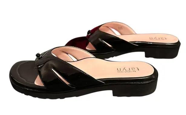 Taryn Rose Taryn by Trista Black Patent Leather Thong Slip-On Sandals Size 9.5