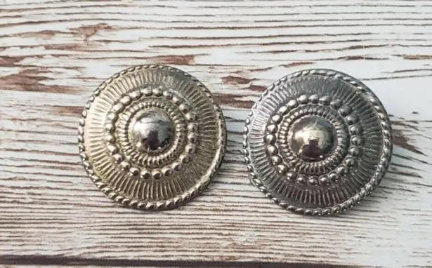 Vintage Clip On Earrings