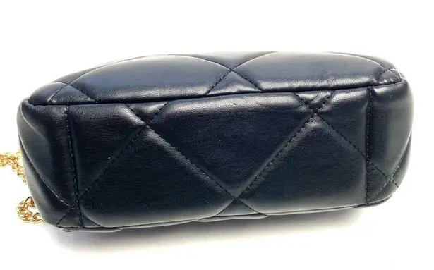 Badgley Mischka Black Quilted Faux Leather Crossbody Shoulder Bag Purse