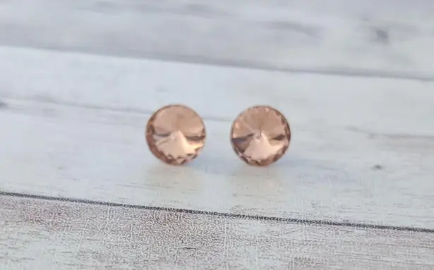 Stud Earrings Peachy Tone 3/8"