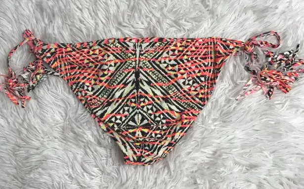 Billabong NEW NWT  Bikini Bottoms Swim Fringe Tie Tribal Pink Black Neon Small