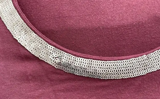 Boden maroon dark red blouse w/silver sequin deep round neck, size 8 preppy