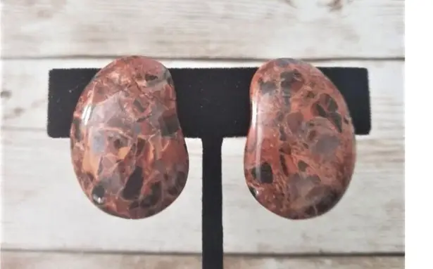 Vintage Clip On Earrings