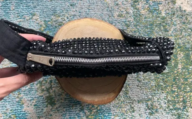 Vintage Roger Von S black beaded shoulder formal bag purse