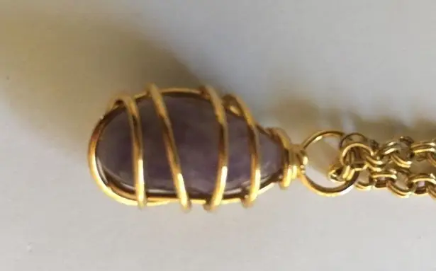 Amethyst Women's Gold Tone Costume Necklace Purple Stone Pendant Nice Gift!!