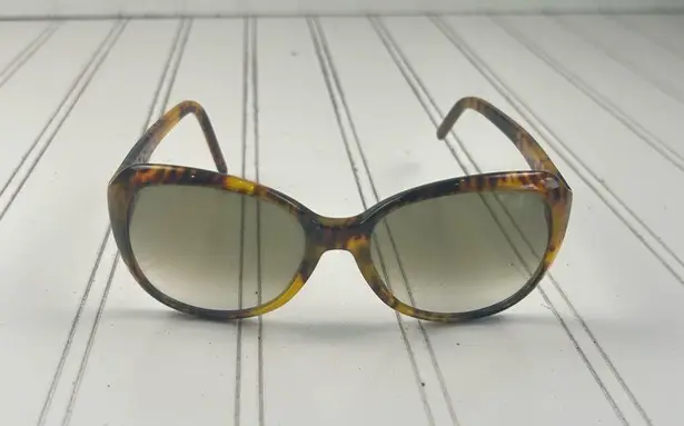SEE Eyewear Sunglasses Womenโs โ Tortoise Shell Oversized Square Italy Made Brown
