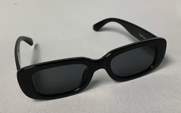 Dollger Retro 90’s Vintage Narrow Sunglasses NWOT