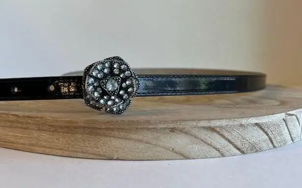 Christopher & Banks Black Genuine Leather Thin Skinny Rose Floral Embellished Buckle Belt Size M