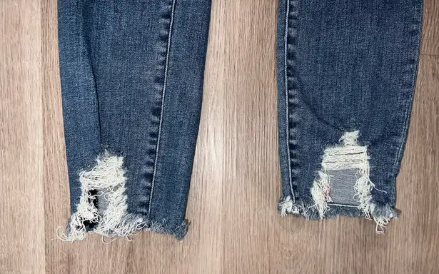 Abercrombie & Fitch Women’s Super Skinny Ankle Mid Rise Raw Hem Jeans 28/6L