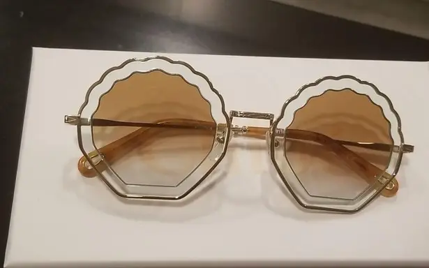 Chloé 💕CHLOE💕 Tally Scalloped Sunglasses CE147S 834 Gold Brown Lenses New In Box