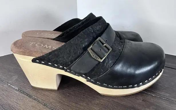 Toms Elisa Black Leather Wooden Clogs Women's size 6