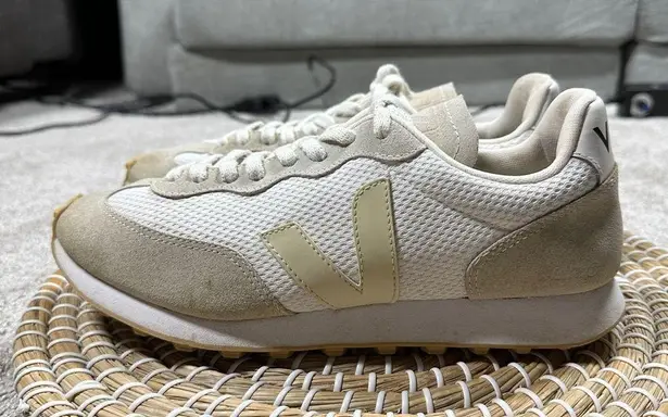 VEJA Women’s Rio Branco Alveomesh White Pierre Natural Shoes Sneakers Size 9