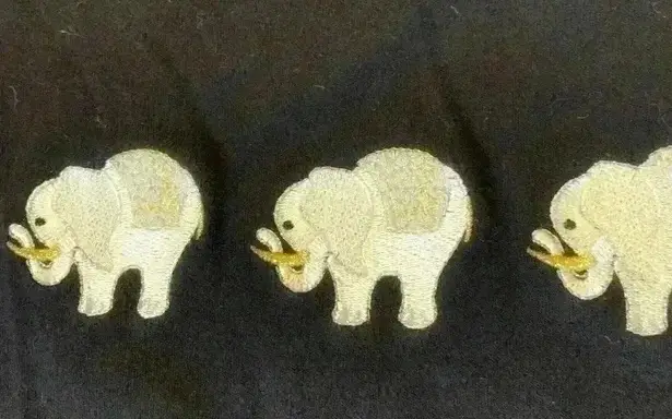 Bonworth Vintage Short Sleeve Embroidered Elephant Oversized Petite Small