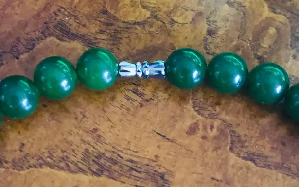 Genuine nephrite jade 10mm round bead necklace Green