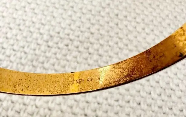 Monet Gold Tone Heavy Weight Slip On Etched Slanted Design Bangle Bracelet Vtg