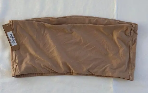 SKIMS Fits Everybody Bandeau in Clay, Size Medium