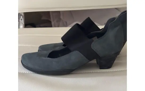 Arche France Gray Suede Leather Elastic Mary Jane Block Heel Shoes Size 37. US 6