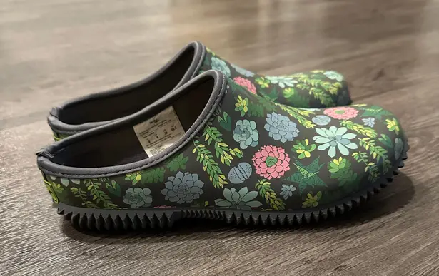 Western Chief Floral Garden Shoes