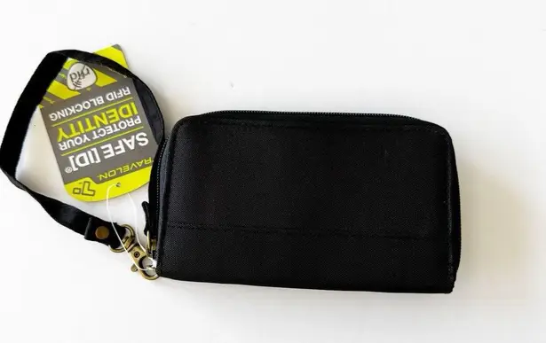 Travelon Antitheft Black Crossbody Purse With Wallet RFID Travel Anti-slash NWT!