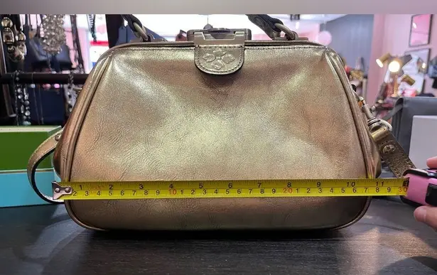 Patricia Nash Gold Shoulder Bag with Timeless Elegance