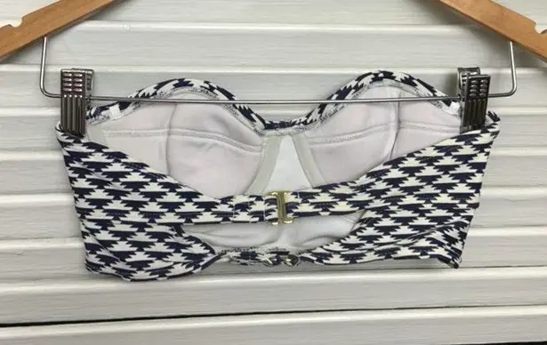 27 S houndstooth Navy Blue White top