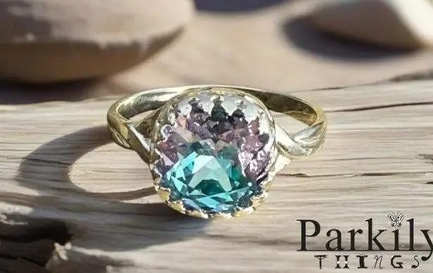 Handcrafted sparkly ring made with light vitrail Swarovski crystal size 9 Silver