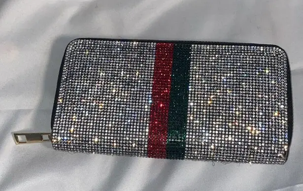 Zip around wallet BEAUTIFUL CLEAR RHINESTONES sparkling wallet Silver