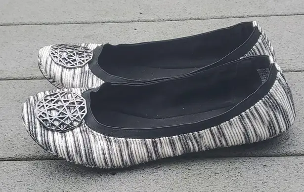 Elina Striped Fabric Ballet Flats | Bandolino Striped Round Toe Flats