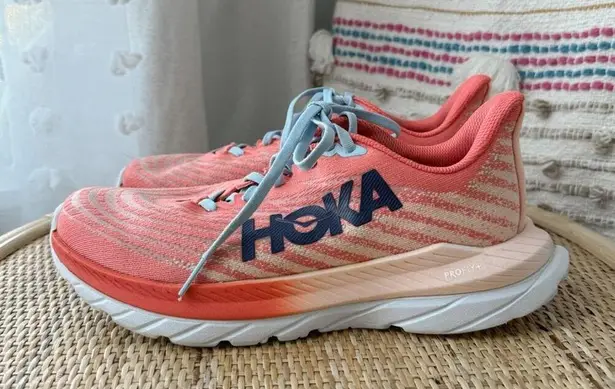 Hoka  One One Mach 5 Camellia Peach Parfait Road-Running Sneakers Women’s 7.5