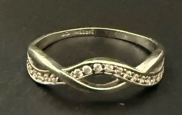 Vintage 925 Mexican Sterling Silver Pave CZ Love Infinity Ring Size 9