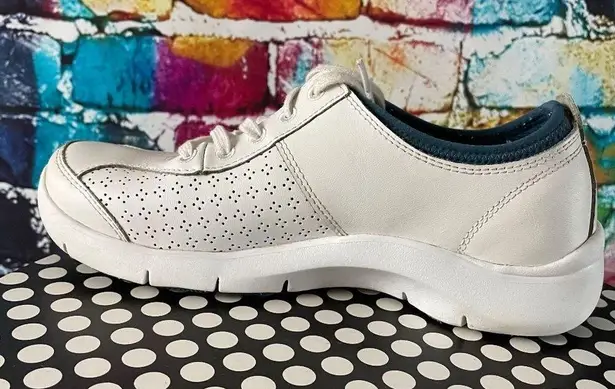 Dansko  Elise Size 36 White Leather Tennis Shoes Sneakers