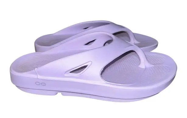 OOFOS women’s lavender OOriginal Thong Sandal Size EU 43 Purple