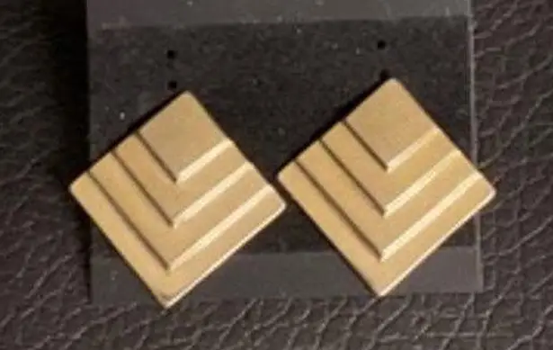 Vintage Gold Tone Diamond