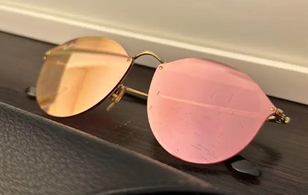 Ray-Ban  Womens Sunglasses Blaze Round pink gold