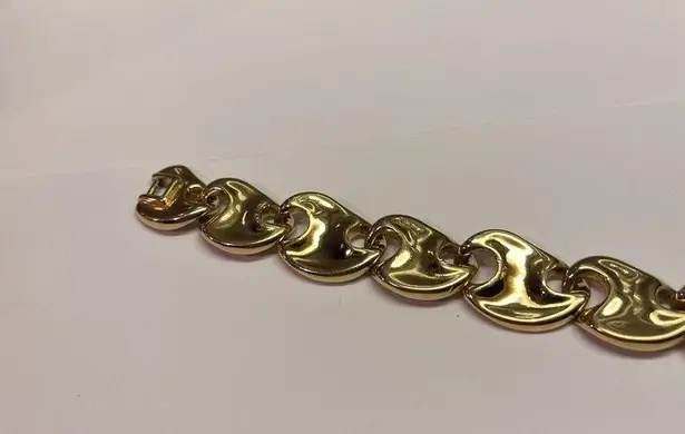 Monet Vintage Signed  Gold Tone Metal Bracelet