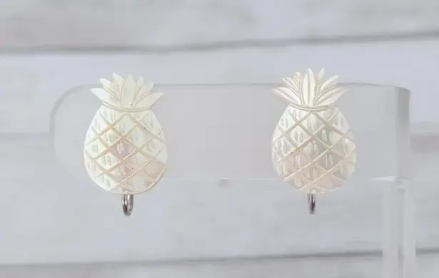 Vintage Screw On Earrings Cream Pineapple with Slight Iridescence
