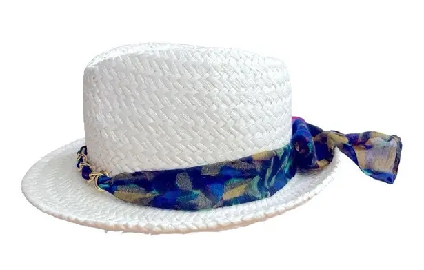 Marks & Spencer 100% Paper Straw hat. Great for your Summer days and Vacations White