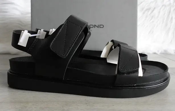 Vagabond Erin Black Strap Sandal Size 41