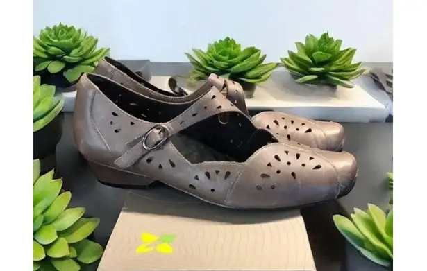 Ziera chloe Slate Gray leather Mary Jane comfort 40 Women’s Size 10