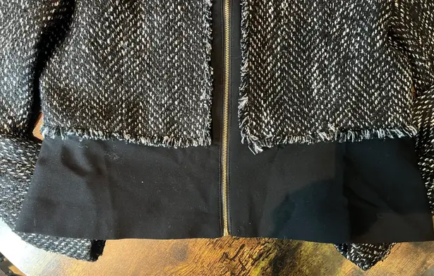 Ivanka Trump | women’s tweed fringe blazer coat. Size: 8