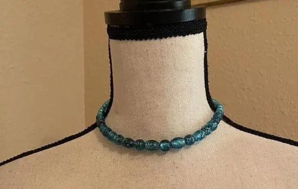 Women’s Bead Costume Necklace Beaded Blue Glass Choker