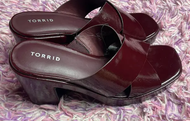 Torrid  Burgundy Glossy Mules platform sandals size 10WW thumbnail 1