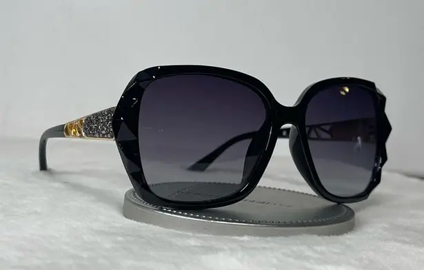 Black & Gold Oversized Square Sunglasses Polarized Tinted w Crystal Frames Nwt