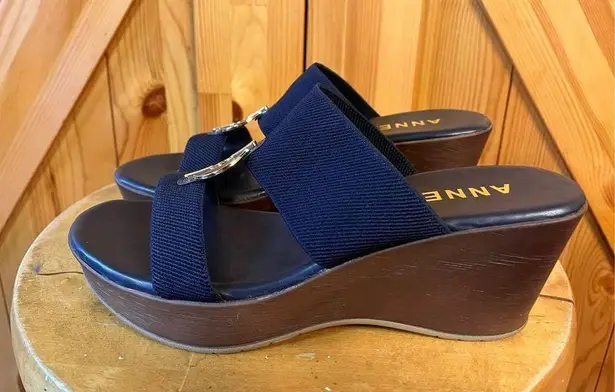 Anne Klein  Hadya Wedge Sandals In Navy 7