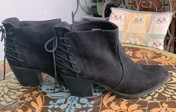 Rocket Dog Lace Heel Ankle Boot.Sz: 9.5