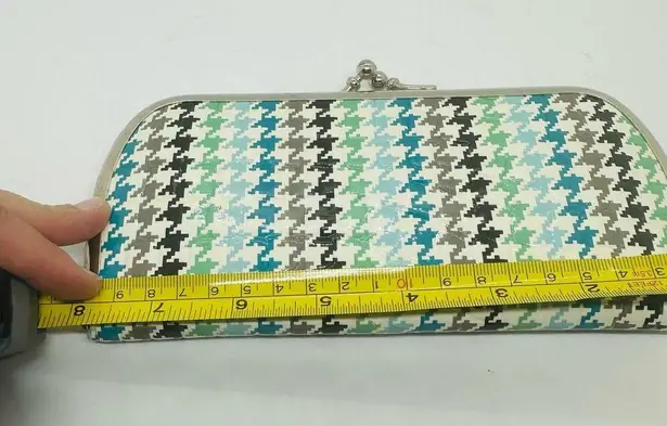 NWT Perfect Image Houndstooth Vinyl Green White Patter Snap Closure Wallet