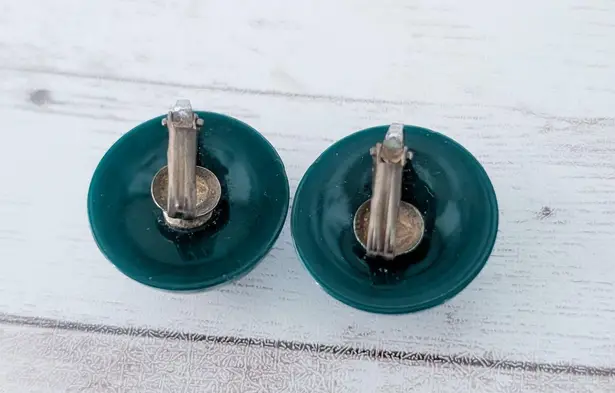 Vintage Clip On Earrings