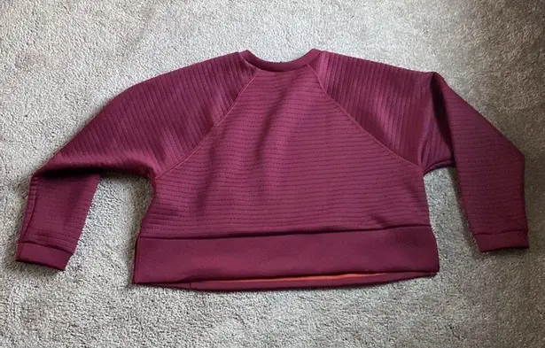 Nike  Pro Cropped Activewear/Sweatshirt SIZE M